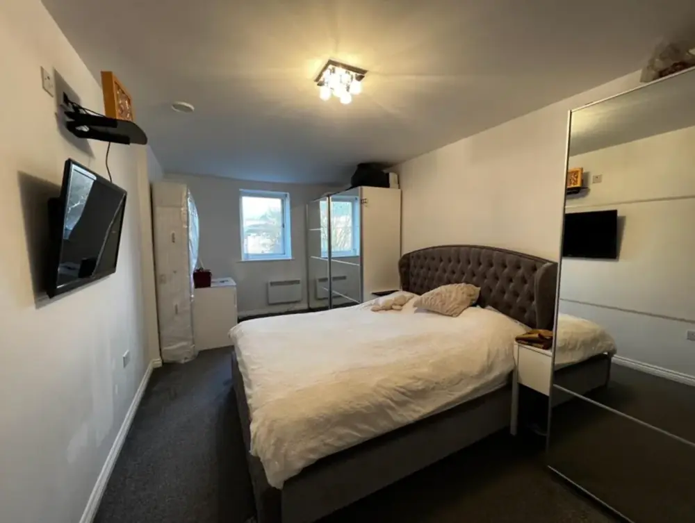 The €280k rental before