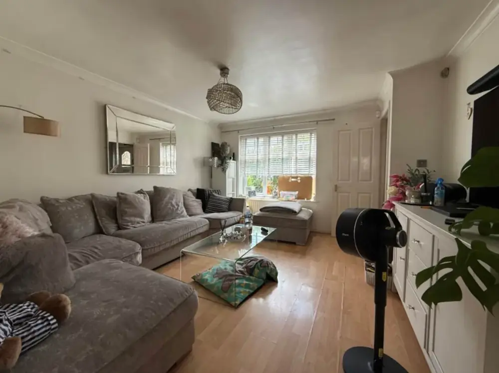 The lived-in let before